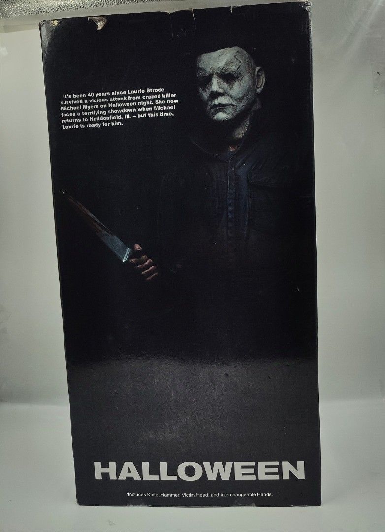 Neca - Michael Myers Holloween (Category: Figurines & Statues) located in Manila. Submitted by besh__ (Listing ID 1373390004, Image 3). Description: BIB no issue complete accessories 18 Inches height heavy toy Authentic Pm if you're interested..