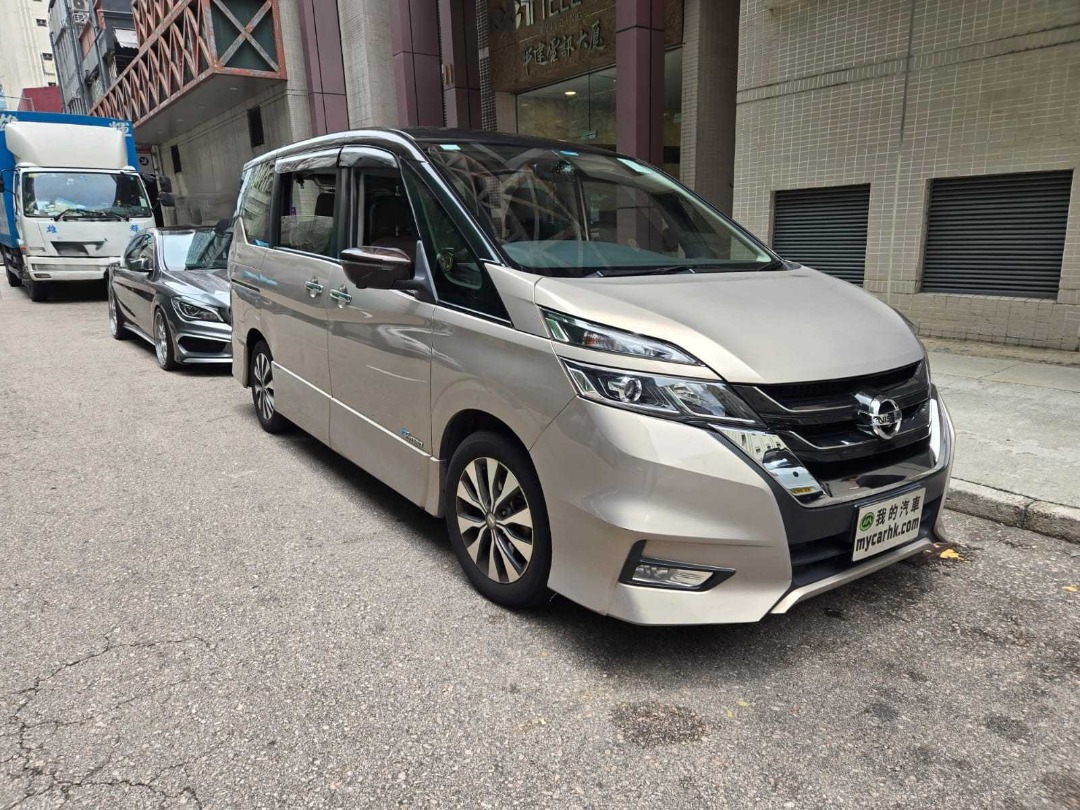 Nissan  SERENA Highway Star VIP Auto62863128402563110