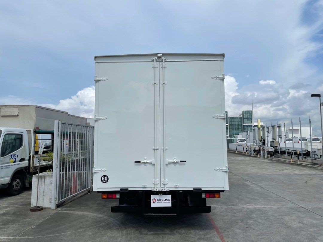 Rental FUSO 14FT Box Lorry62872683473282113