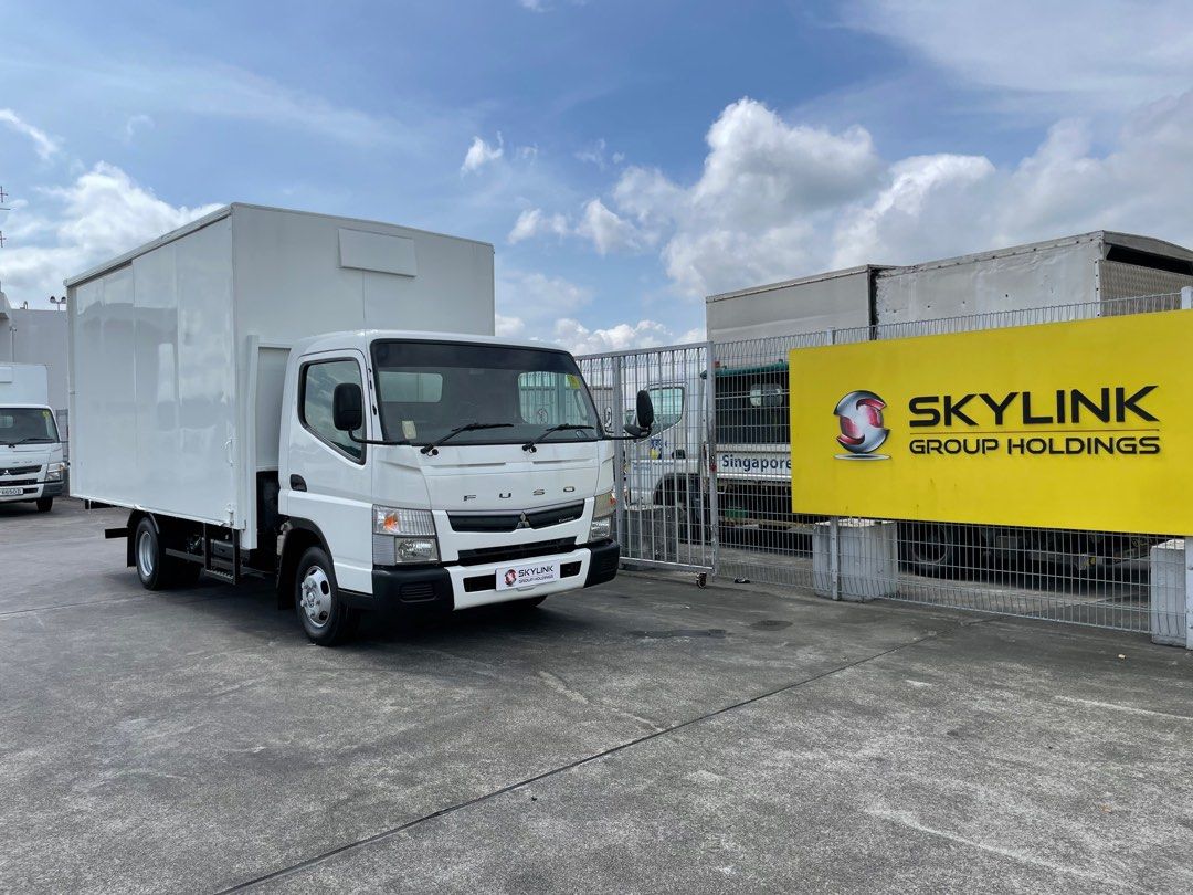 Rental FUSO 14FT Box Lorry62872683473282111