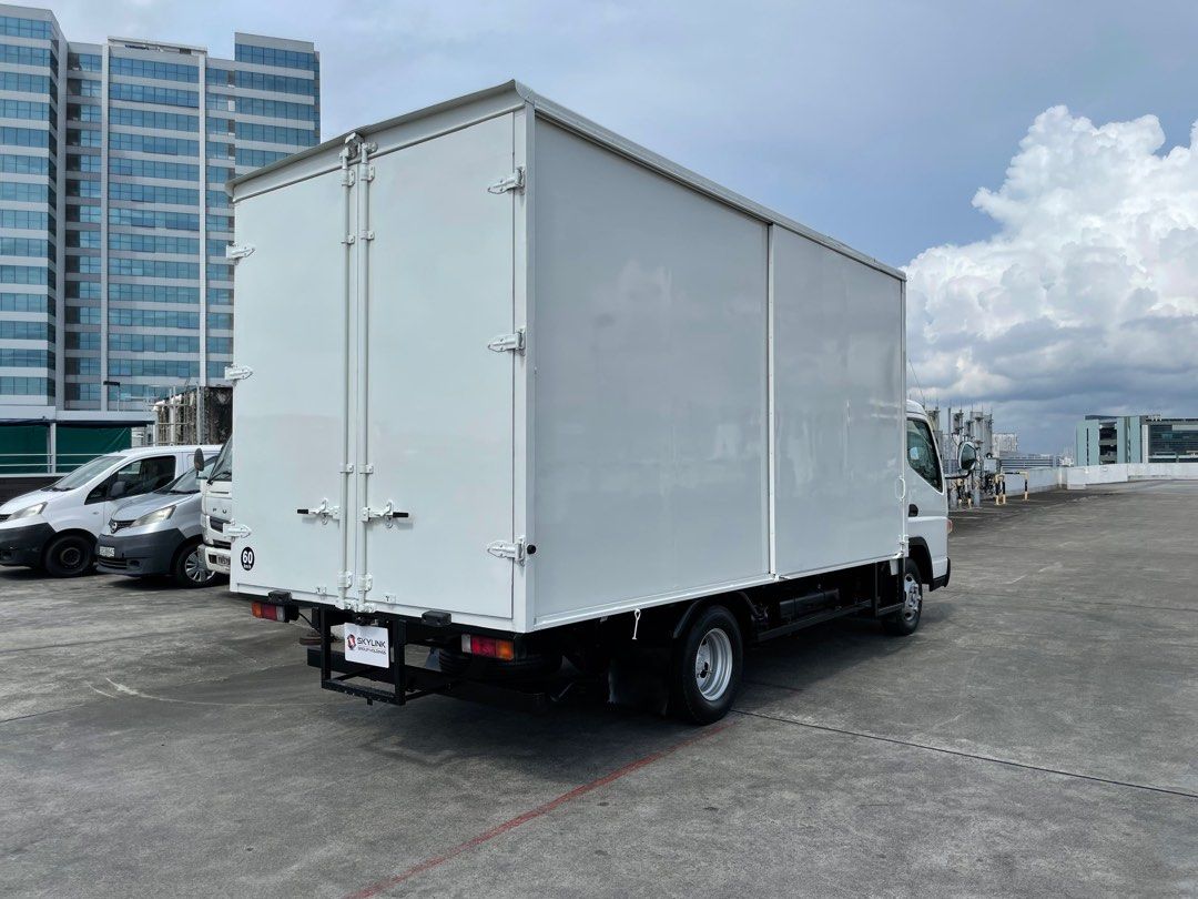 Rental FUSO 14FT Box Lorry62872683473282114