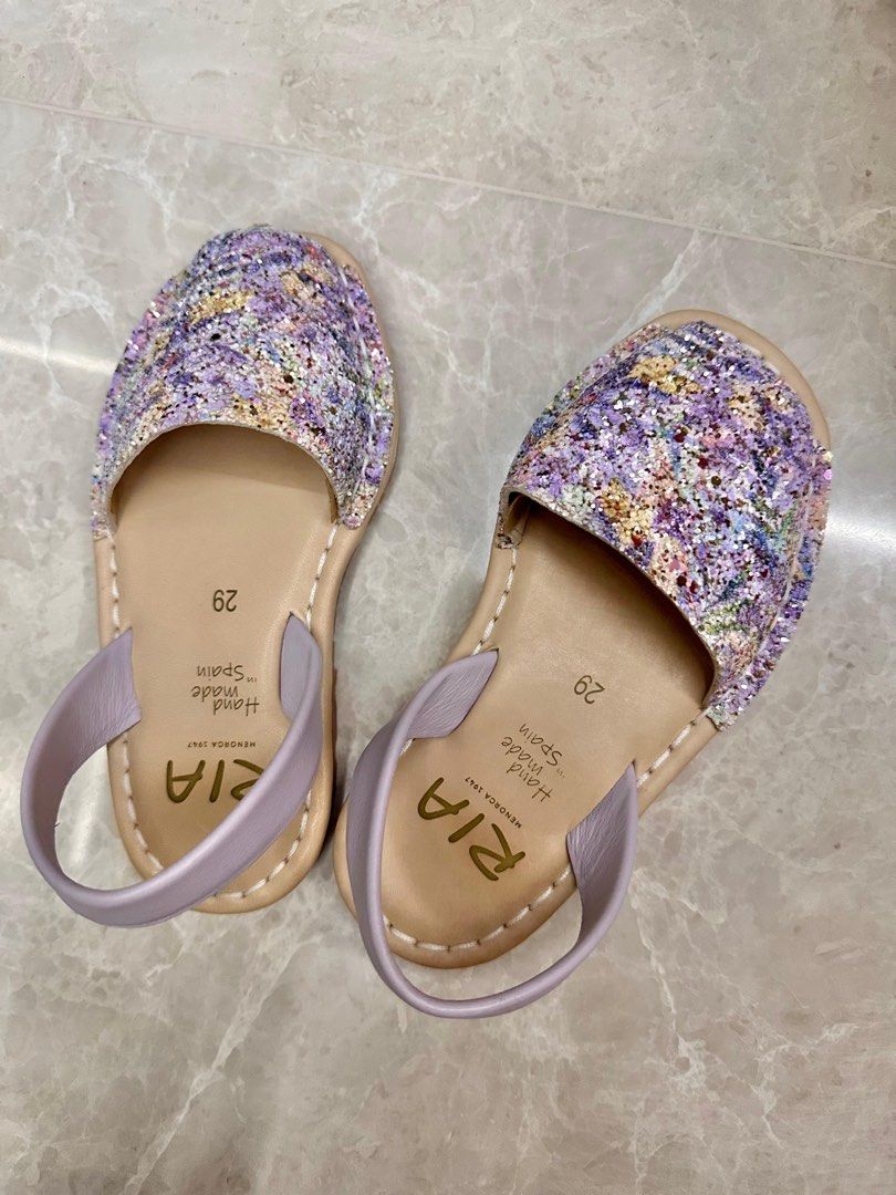 RIA kids sandals Shoes (Category: Babies & Kids Fashion) located in Singapore. Submitted by toytoy.lego (Listing ID 1373350186, Image 2). Description: Wore once only. In excellent condition. Size 29 , for little girl. Collect at Eunos Paid $119. Letting go at $45.