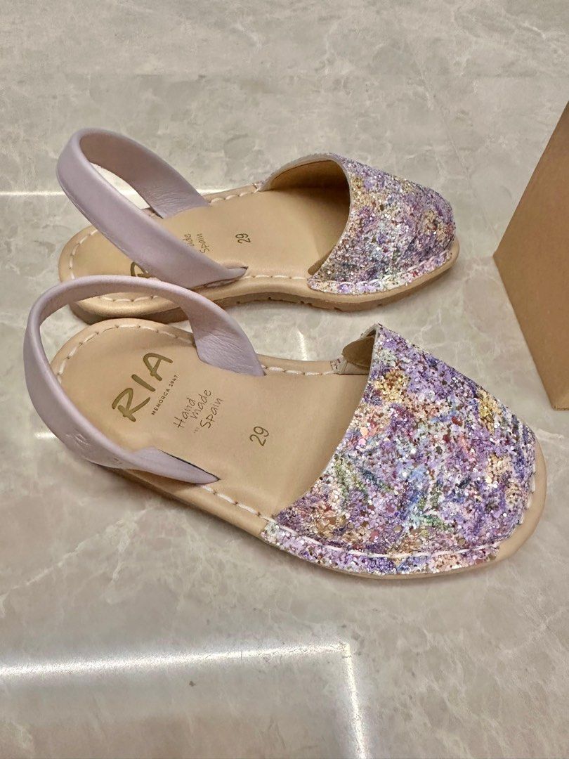 RIA kids sandals Shoes (Category: Babies & Kids Fashion) located in Singapore. Submitted by toytoy.lego (Listing ID 1373350186, Image 1). Description: Wore once only. In excellent condition. Size 29 , for little girl. Collect at Eunos Paid $119. Letting go at $45.