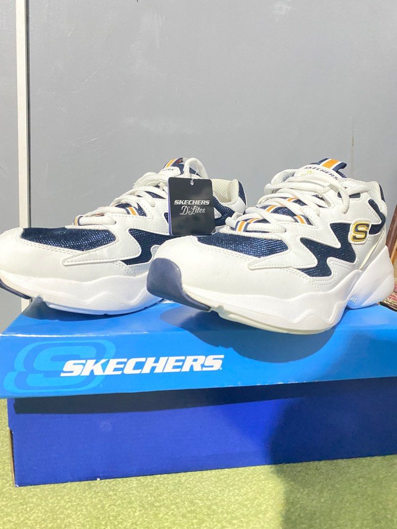 Skechers D’lite Airy (Category: Sneakers) located in San Mateo. Submitted by _declutepreneur (Listing ID 1373360866, Image 3). Description: I’m selling my brand new Skechers D’lites. - comes w/ additional blue laces - fitted then straight to closet - neven been used - size 8.5 but can fit narrow footed na size 9 mens - nice sa wide leg jeans or black trousers - slightly negotiable especially if kukuha pa ng 2nd pair from listings..