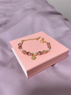 (Category: ) located in . Submitted by justshop_ (Listing ID 1373291434, Image 1). Description: .