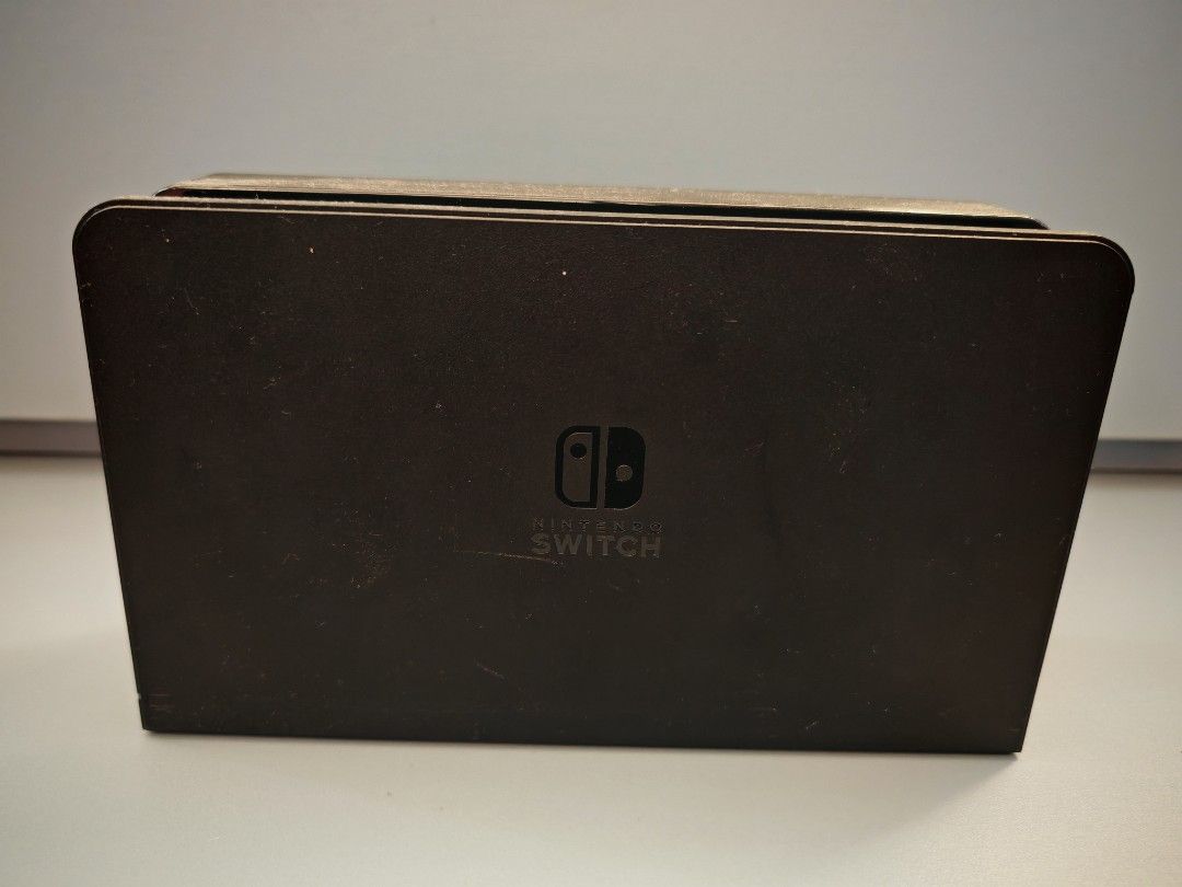 Switch oled （分類：Nintendo 任天堂）位於 Hong Kong。 由 puiccp1410 提交（商品編號 1373324001，圖片 3）。簡介： 少玩、冇盒，全套齊件 （不議）。