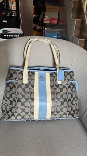 (Kategori: ) berada di . Dikirim oleh ssinta27477862 (ID iklan 1373229092, Gambar 1). Deskripsi: .