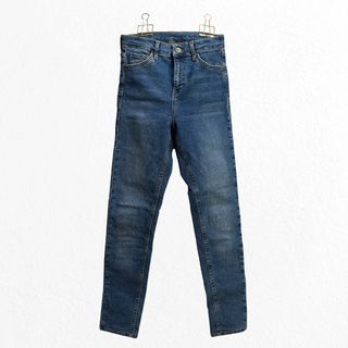 (Category: ) located in . Submitted by goodbasics (Listing ID 1373304066, Image 1). Description: .