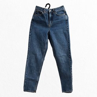 (Category: ) located in . Submitted by goodbasics (Listing ID 1373305125, Image 1). Description: .