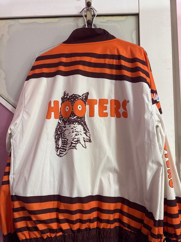 Varsity Jacket (Category: Longsleeves) located in Singapore. Submitted by ngopxc (Listing ID 1373336742, Image 2). Description: .