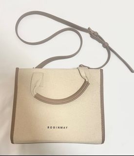 （分類：）位於 。 由 hopee_55 提交（商品編號 1367745540，圖片 1）。簡介： 。