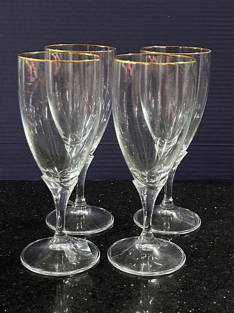 Wine Glasses / Goblets Set of 4 (Category: Other Kitchenware & Tableware) located in Quezon City. Submitted by etelin (Listing ID 1373302346, Image 2). Description: Wine Glasses / Goblets Set of 4.
