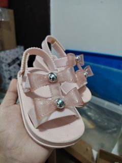 (Category: ) located in . Submitted by erina.kai (Listing ID 1373369714, Image 1). Description: .