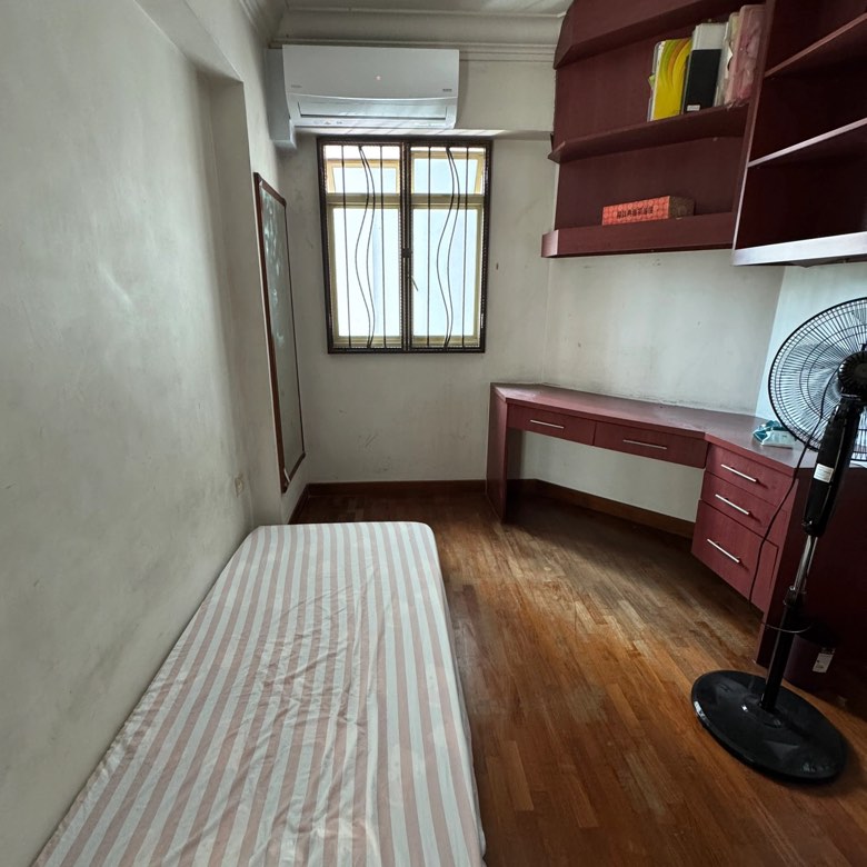 (Category: ) located in . Submitted by carfume.sg (Listing ID 1373458454, Image 1). Description: .
