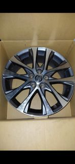 (Category: ) located in . Submitted by ls.tyres (Listing ID 1039310297, Image 1). Description: .