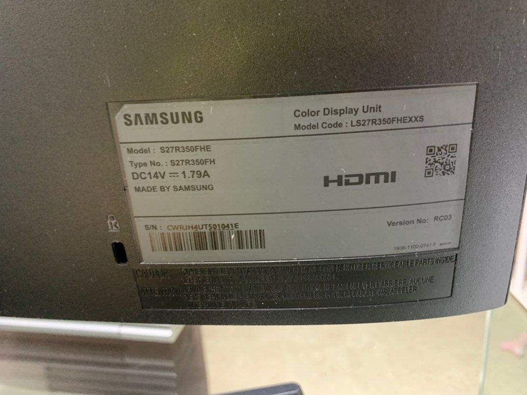 27 Inch Samsung Monitor63141147303681112