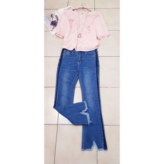 由 clothequeen (刊登 ID 1373535171，圖片 1) 提交，位於 的 (類別：)，說明：。