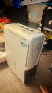 （分類：）位於 。 由 hkanvis92100324 提交（商品編號 1373441337，圖片 1）。簡介： 。