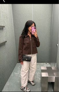 (Kategori: ) berada di . Dikirim oleh adorebycia (ID iklan 1373429943, Gambar 1). Deskripsi: .