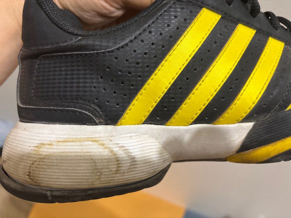 Adidas Barricade for Tennis (Category: Sneakers) located in Taguig. Submitted by multiverse2 (Listing ID 1373446500, Image 3). Description: Adidas Barricade Tennis shoes Has to be cleaned due to long years in storage Minor flaws if any But minimally used.