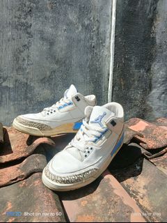 (Kategori: ) berada di . Dikirim oleh rizik_thrift_shop (ID iklan 1373427482, Gambar 1). Deskripsi: .