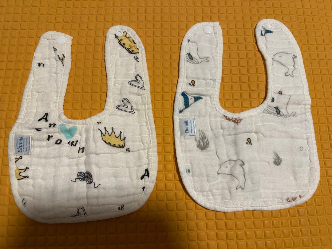 Brand new Baby cotton bib (Category: Babies & Kids Fashion) located in Singapore. Submitted by woonie_closet (Listing ID 1373552870, Image 2). Description: Brand new, Einmilk brand - $3 each Awibubu - $5each .