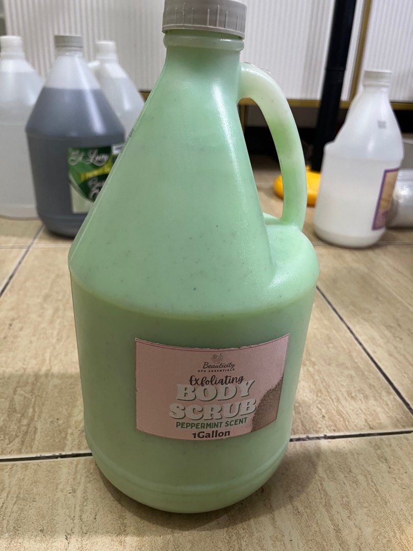 Body foot scrub (Category: Massage Devices) located in Pasig City. Submitted by ryugarage (Listing ID 1373500761, Image 2). Description: Body scrub Foot scrub Last 2 pcs 400per gal.