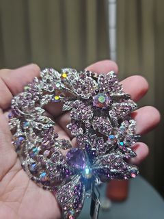 (Kategori: ) berada di . Dikirim oleh secondhand_rose (ID iklan 1373483905, Gambar 1). Deskripsi: .
