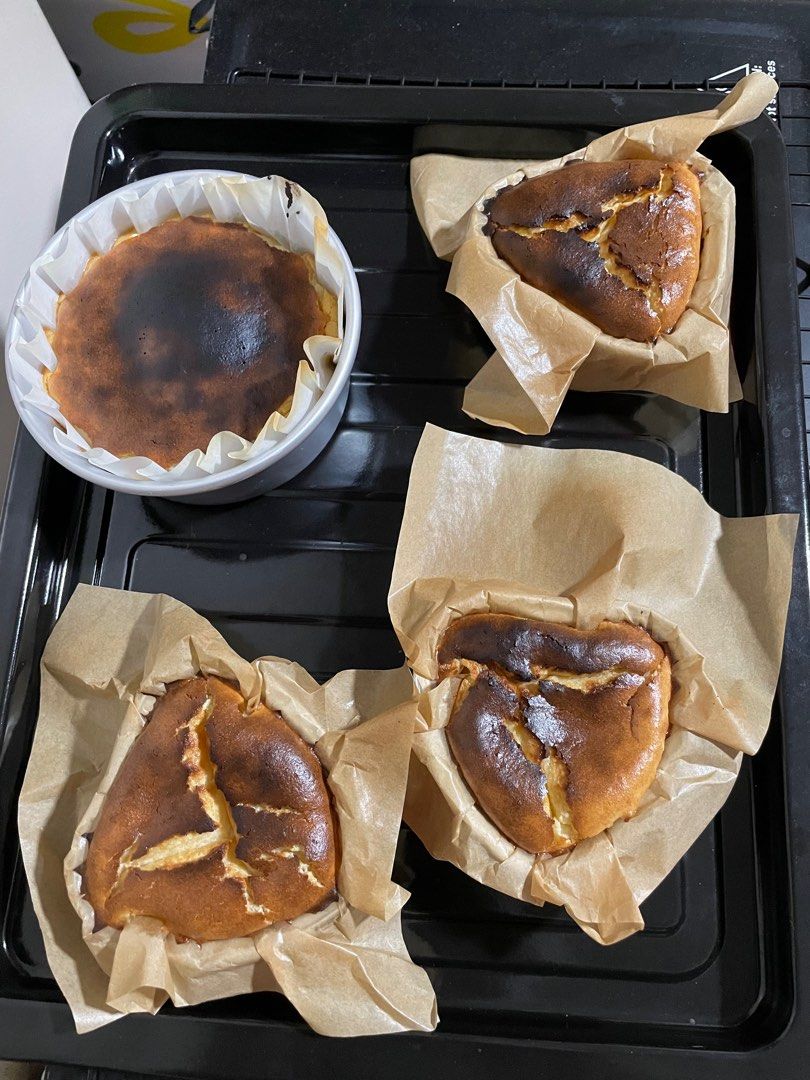 Burnt Basque Cheesecake (Category: Homemade Bakes) located in Manila. Submitted by shefinds22 (Listing ID 1373486003, Image 1). Description: Heartshaped - ₱150.00 4inch size - ₱280.00.