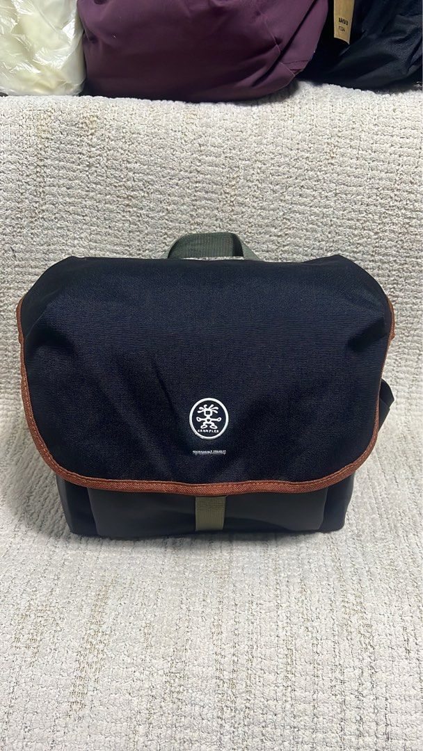 crumpler camera bag 6 million dollar home (Category: Camera Bags & Carriers) located in Taguig. Submitted by meldee.abara101095 (Listing ID 1373517295, Image 2). Description: ✔️Brand new never been use ✔️authentic crumpler camera bag 6 million dollar home You may feel free to ask more phtos.
