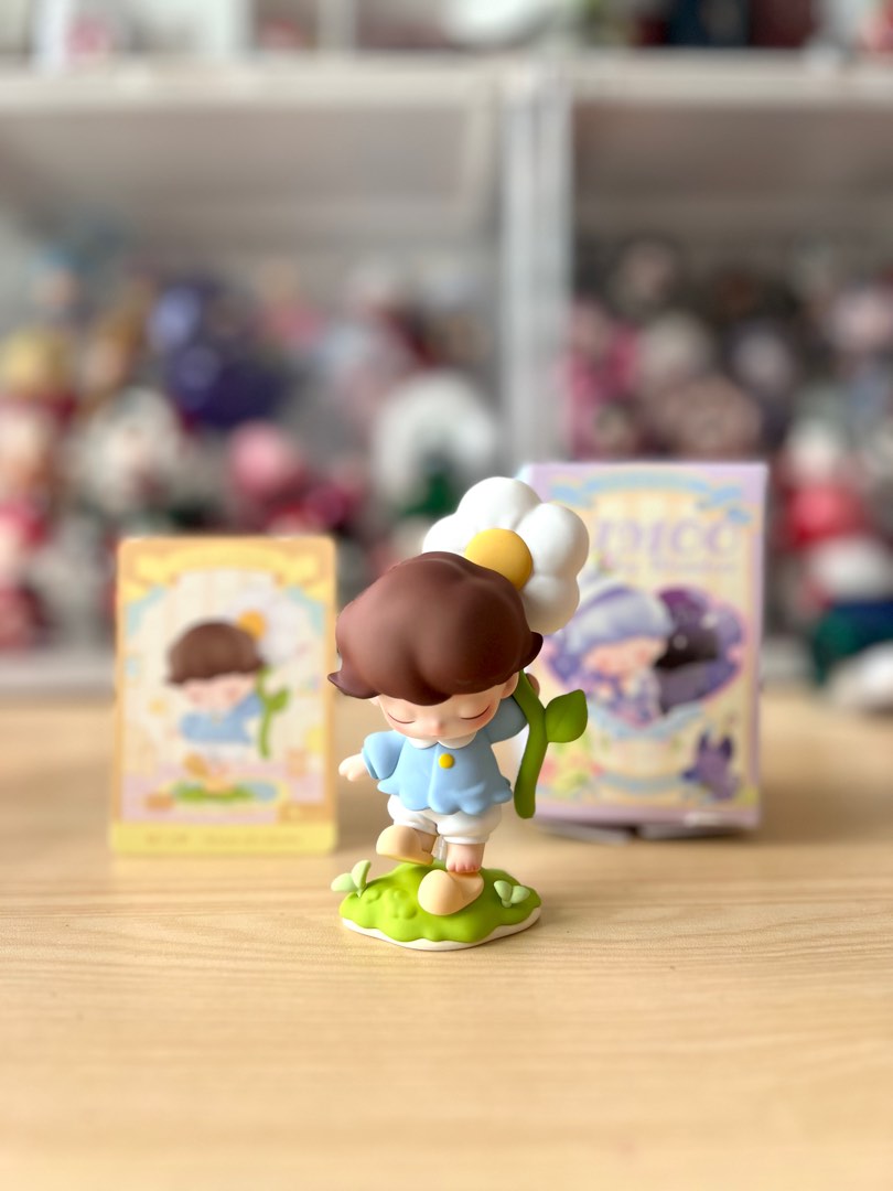 Dimoo Weaving Wonders Dreams of a Garden, Hobbies & Toys, Toys & Games ...