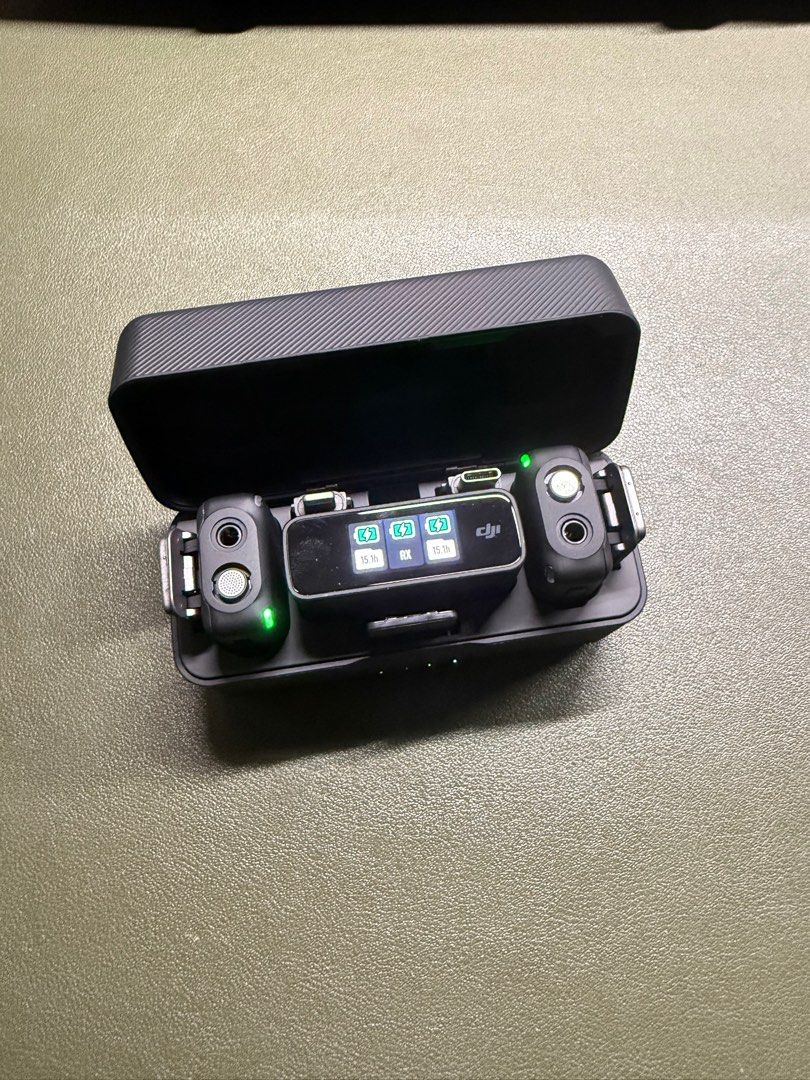 DJI Microphone Gen 1 (Category: Microphones) located in Singapore. Submitted by nightgreen (Listing ID 1373429522, Image 1). Description: Lightly used and placed in dry cabinet for storage Good working condition Magnetic mount No scratches and dent No box No warranty.