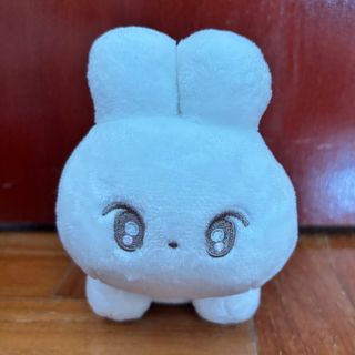 (Category: ) located in . Submitted by miwuwu (Listing ID 1373461481, Image 1). Description: .
