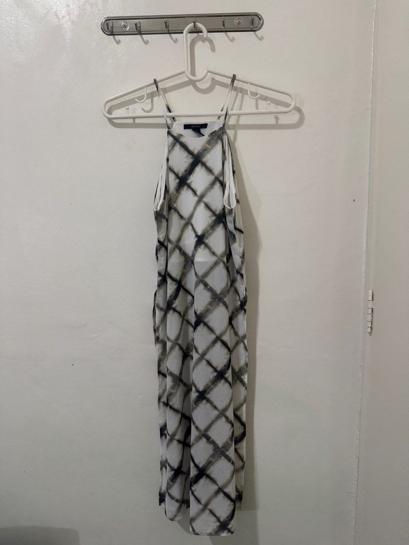 Forever21 Beach Resort Dress (Category: Dresses) located in Pasig City. Submitted by vintagekeeper21 (Listing ID 1373537041, Image 1). Description: .