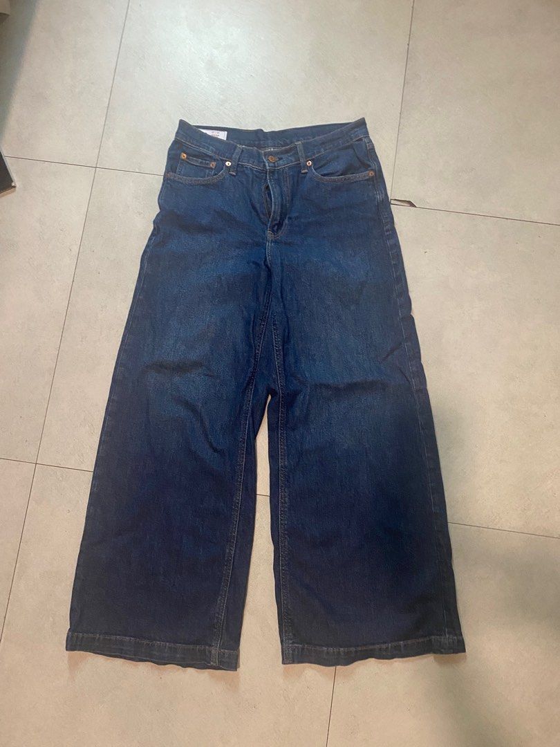 Gap Baggy Maong Pants (Original) (Category: Jeans) located in Manila. Submitted by joren_g (Listing ID 1373413518, Image 1). Description: Negotiable Price, Paco Manila Location.