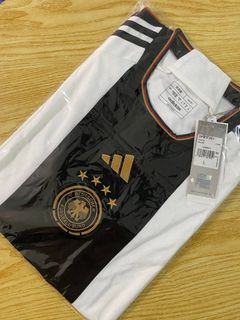 (Category: ) located in . Submitted by sbs.shop (Listing ID 1373493025, Image 1). Description: .