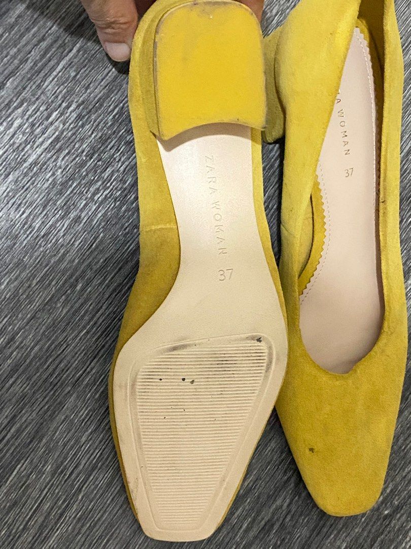 Heels (Category: Heels) located in Las Pinas. Submitted by aaacollection (Listing ID 1373421904, Image 3). Description: Mustard color Super elegant.