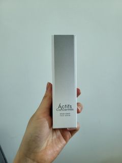 （分類：）位於 。 由 bee.MM 提交（商品編號 1373444189，圖片 1）。簡介： 。