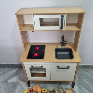 (Category: ) located in . Submitted by chinchinnn (Listing ID 1373498844, Image 1). Description: .