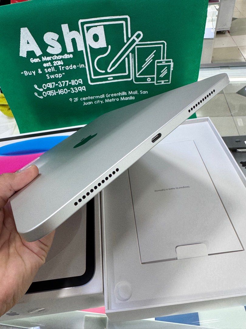iPad 11th (A16) 128g warr. MAY 2026 OPEN BOX ONLY! (Category: iPad) located in San Juan City. Submitted by asniebasher (Listing ID 1373431418, Image 2). Description: FOR SALE/SWAP (RFS: BUY&SELL) * iPad 11th * A16 chips * 128gb * Wifi only * Open Box Only! ~ Apple warr. MAY 2026 * 100 BH / 1 Cyle count * NO ISSUE * NO REPAIR / HIDDEN ISSUE * Complete w/box same serial F R E E B I E S. ✨ ~ clear case ~ screen protector MODE OF PAYMENT ✔️COD - addi