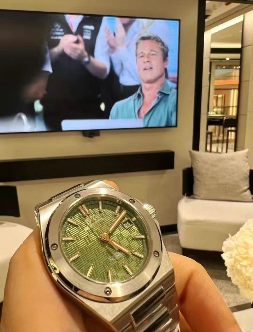 IWC Ingenieur Green Sonny Hayes IW328908 Automatic 40 (Category: Watches) located in Singapore. Submitted by effiniti (Listing ID 1362200850, Image 2). Description: Pre-order with me to secure the Sonny Hayes F1 Movie Limited Edition Ingenieur 40mm. 1 of 1000 pieces world wide. Only VIPs can buy it from the boutique. Buy it from me instead, without waiting. Ingenieur Automatic 40 The Ingenieur Automatic 40 with a green “Grid”-patterned dial is in