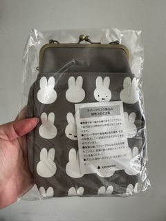 (Category: ) located in . Submitted by andthenublink (Listing ID 1373440231, Image 1). Description: .