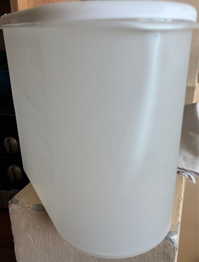 Jug dispenser65074084525825114