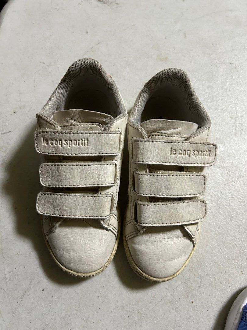 Le Coq Sportif T26 (Category: Babies & Kids Fashion) located in Marilao. Submitted by deejoson (Listing ID 1373519253, Image 2). Description: Medyo madumi lang po Eu 28 Uk 8.5.