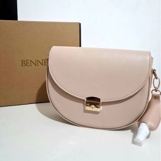 (Kategori: ) berada di . Dikirim oleh perksofpetite (ID iklan 1373545870, Gambar 1). Deskripsi: .