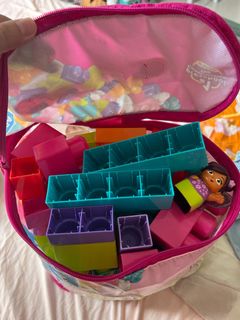 (Category: ) located in . Submitted by lleayee (Listing ID 1373438955, Image 1). Description: .