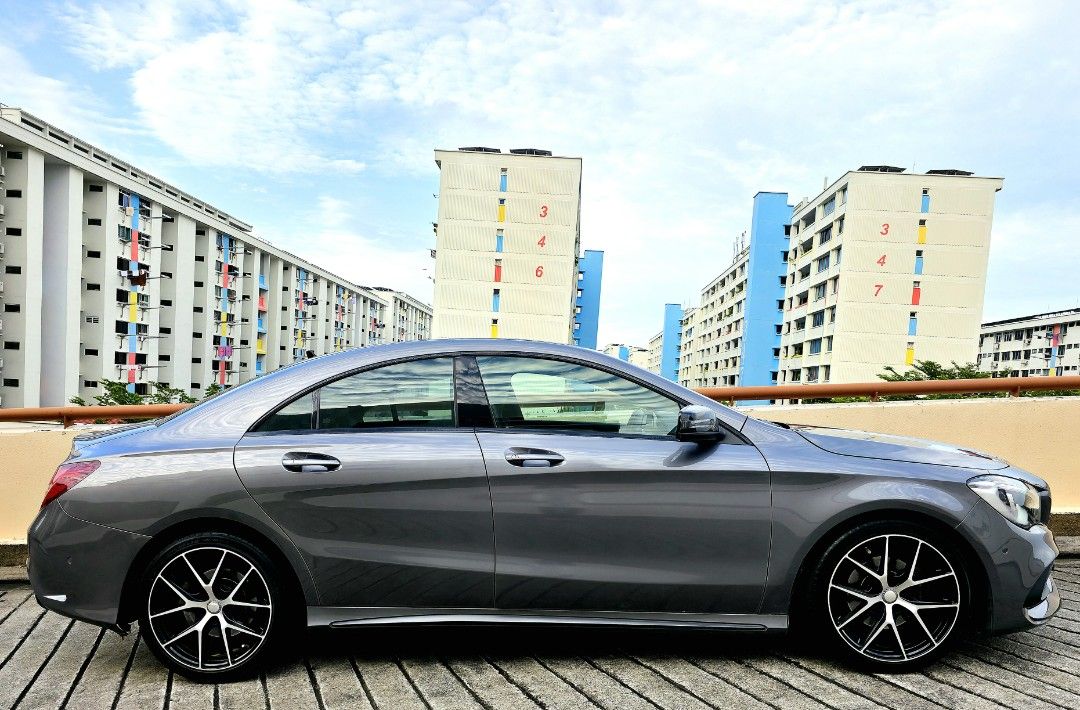 Mercedes-Benz CLA-Class Coupe CLA180 AMG Line (A)62887424516609113