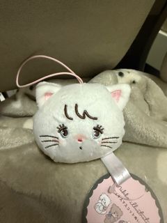 （分類：）位於 。 由 luckyvicky_888 提交（商品編號 1373550578，圖片 1）。簡介： 。