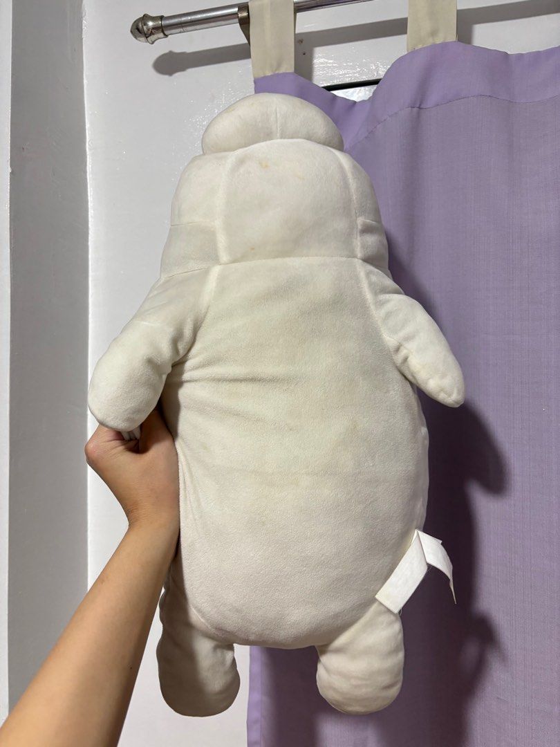 Miniso - We Bare Bears ice bear stuffed toy (Category: Plushies & Soft Toys) located in Malabon City. Submitted by shopperistaph (Listing ID 1373515989, Image 2). Description: barely used has some discoloration. needs cleaning :).