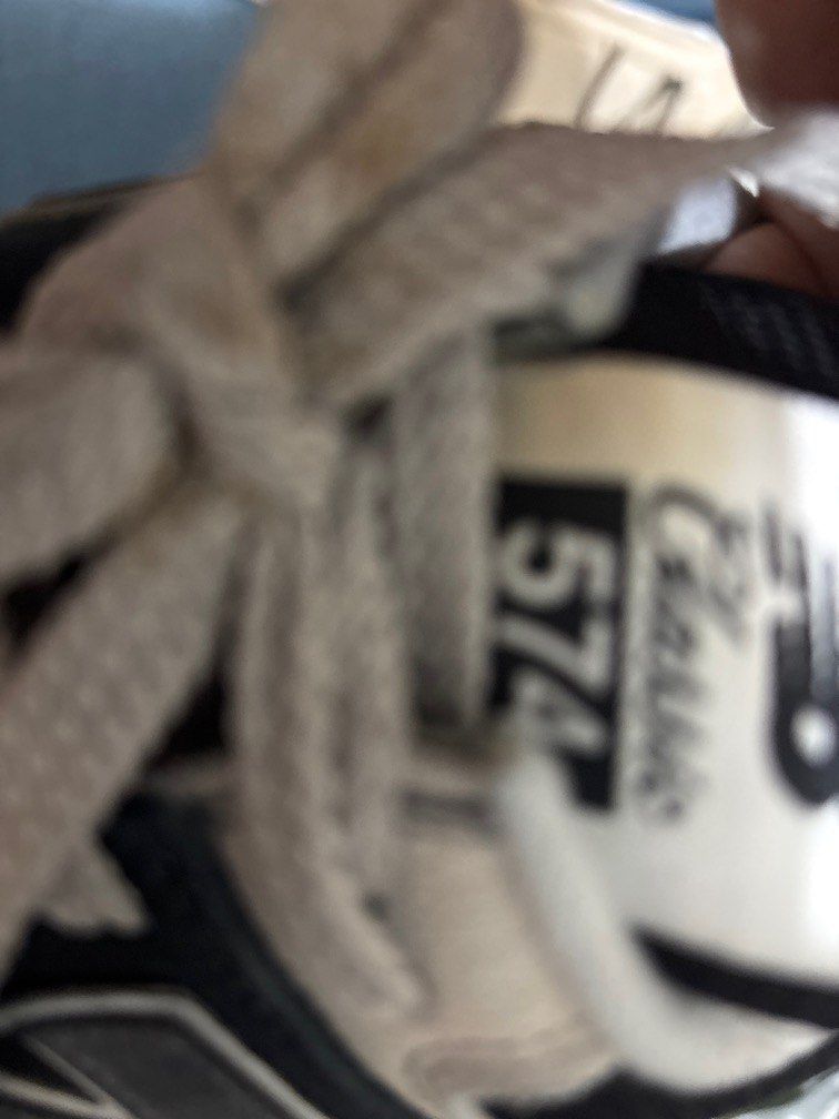 New Balance Men’s Classic Model 574 (Category: Sneakers) located in Taguig. Submitted by multiverse2 (Listing ID 1373445087, Image 2). Description: New Balance Classic Model 574 Shoes have to be cleaned as they have been in storage But minimally used.